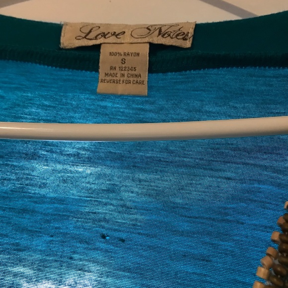 Women’s Dress Shirt - Picture 2 of 2